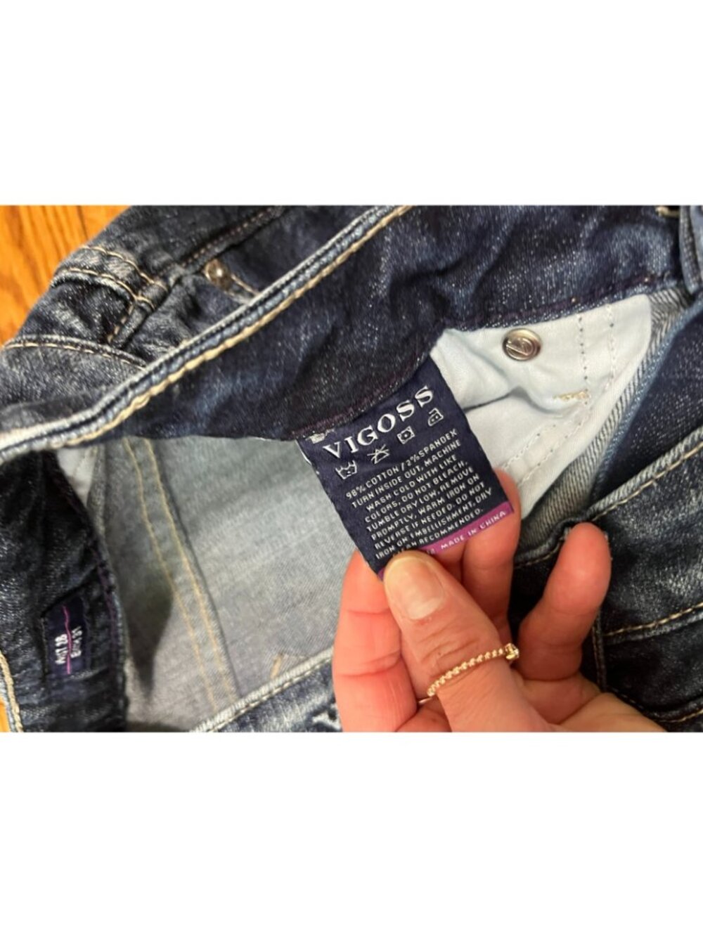 Vigoss The Jagger Skinny Jeans Women's Size 28 Dark Wash Blue Distressed Denim - Picture 3 of 4